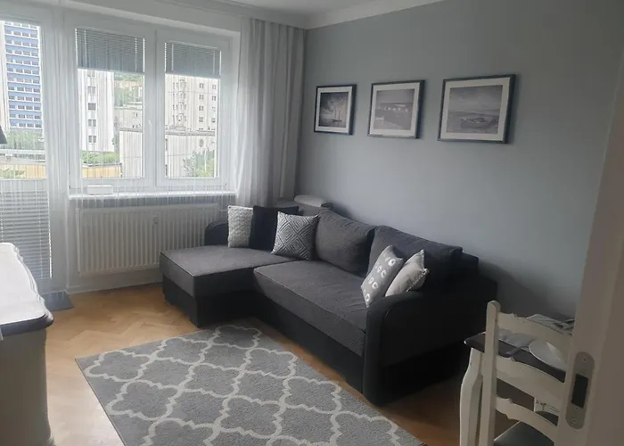 Rosa Iii -3 Pokoje- *