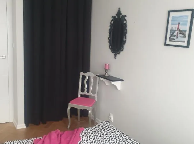 Rosa Iii -3 Pokoje- * Gdynia